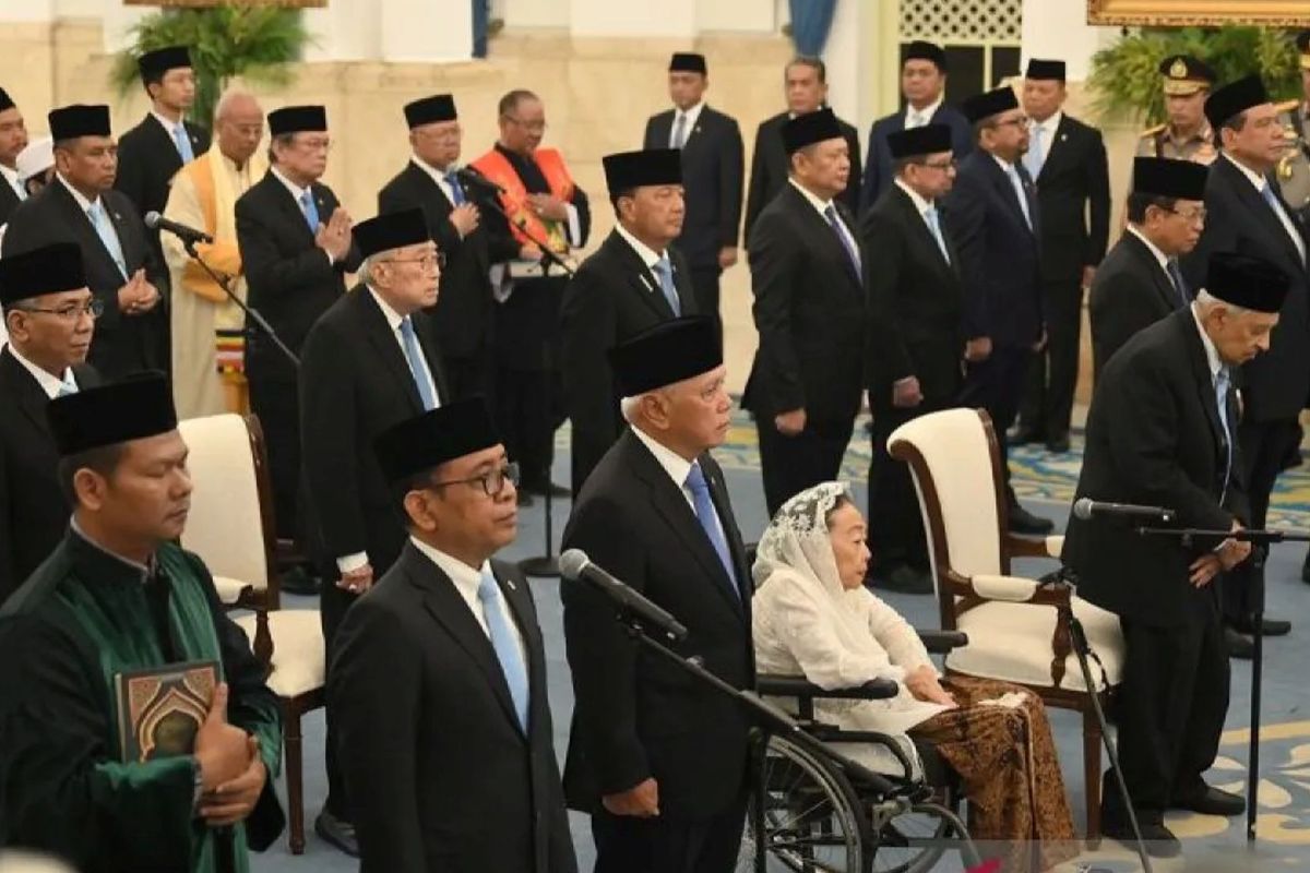 Keseimbangan Penasihat Negara: Sinergi Etika Keagamaan, Kepastian Hukum, dan Pertumbuhan Ekonomi